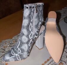 Schuhe, Stiefelletten, Gr. 39, NEU,Schlangenoptik