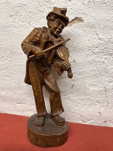 Wunderschöne holzfigur - wunderschöne,