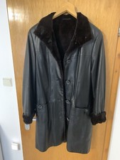 Schöne Damen weiche Nappa Lederjacke mit Fell vom Wiesel als Innenfutter