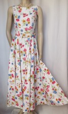 Laura Ashley Kleid 36 38 weiß bunt vintage Baumwolle geblümt 80er Sommer Maxi