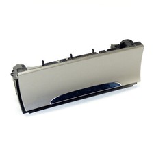 VW Passat 3C B6 Ablagefach vorn unten Edelstahl Nichtraucherausführung