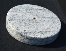 runder Sockel Granitsockel