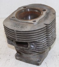 Zylinder links Trabant 601 Trabi zum Überholen / beschädigt