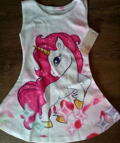 Niedliches mädchenkleid - niedliches,