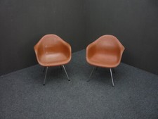 Seltene Fieberglas Dax Chairs von Charles Eames für Herman Miller 60er Design