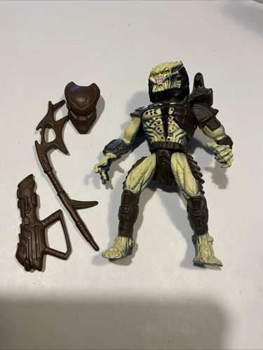 Avp renegade predator and - avp,