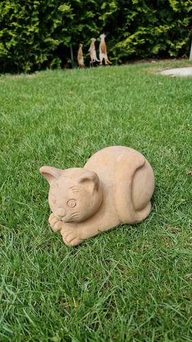Terrakotta katze liegend - terrakotta,