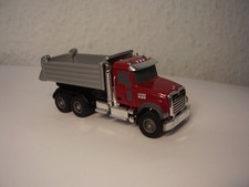 Bruder Mini 00610 Mack LKW