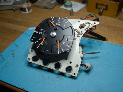 Mercedes r107 c107 tank - mercedes,