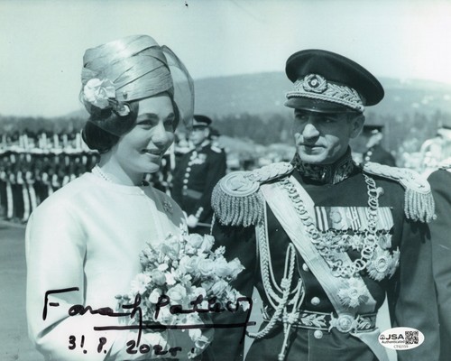 Farah pahlavi signed queen - signed,