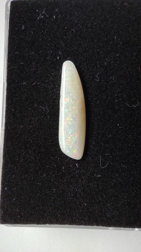 Opal milchopal 08ct - opal, 4,08ct