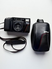 Nikon L35 TW AF Fotoapparat Kompaktkamera mit original Kameratasche und Riemen 