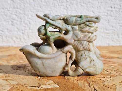 Drache aus jade jadeit ca - /,