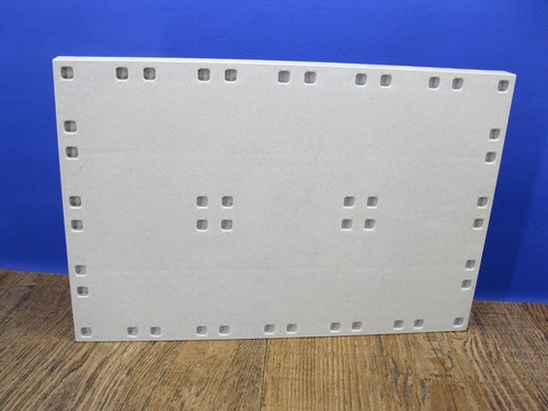 Bodenplatte 27x18 aus 4302 - 27x18,
