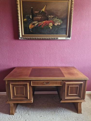 Großer massiver klassischer