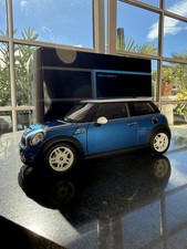 1:18 Kyosho MINI Cooper S Blau