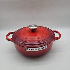 Le Creuset Sauteuse Backofen, emaillierter Gusseisen, 3,5 l, Kirschrot