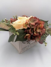 Blumengesteck Kunstgesteck