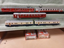 14) ROCO H0 DC, 2x 4240 BLS