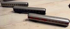 3 Personenwaggons, Märklin H0, alt, teilweise defekt, Bilder ansehen