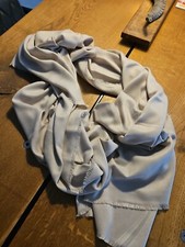 H&M Damen Schal mit Fransen