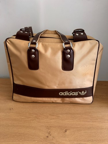 Rare vintage adidas pu - 80's,