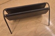 String Ära Briefständer