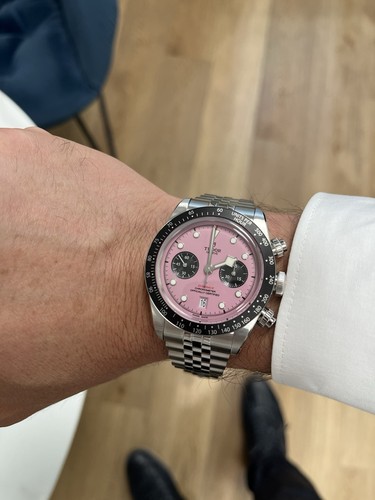 Tudor black bay chrono - black,
