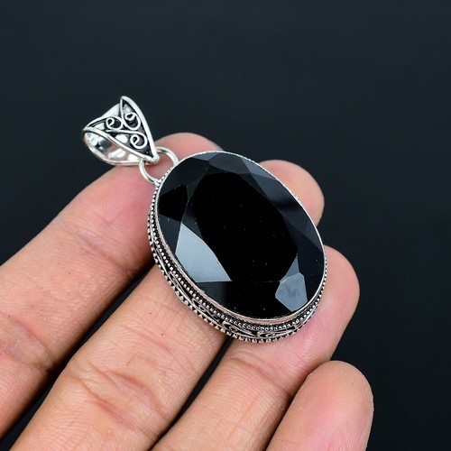 Schwarzer spinell oval - schwarzer,