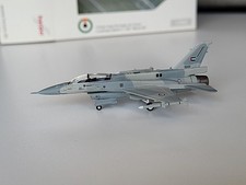 Herpa United Arab Emirates Air Force Lockheed Martin F-16D Block 60 551786 1:200