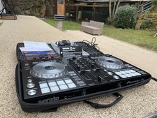 Pioneer DDJ-SR2 DJ Controller