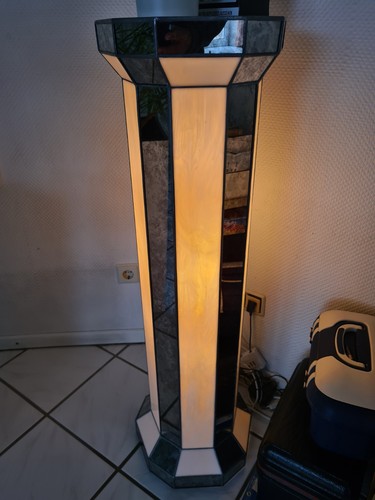 Blumensäule beleuchtet - blumensäule,