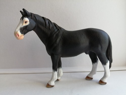 Schleich pferd cust repaint - schleich,
