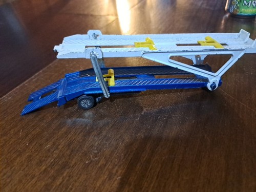 Corgi junior autotransporter - junior,