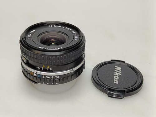 Nikon lens 28mm - lens, ais