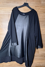 in sein mit Kleid von Kekoo - schwarz - Lagenlook - mit Kunstleder - Gr. IV