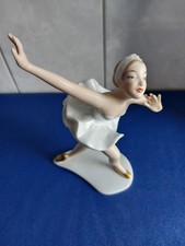 Wallendorf-Porzellan Figur-Tänzerin-Schwanensee-Mod 1755-GEKLEBT!