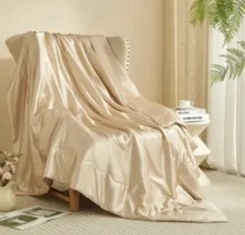 Kuscheldecke 240x220 cm Gold