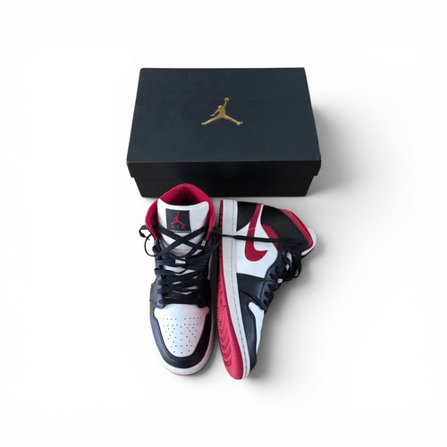 Air jordan mid - jordan, red