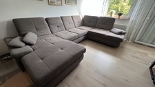 Großes Ecksofa in Grau – sehr guter Zustand