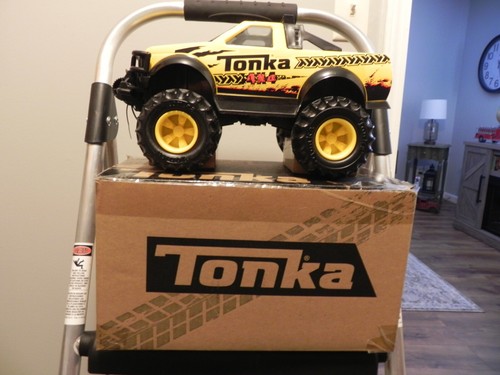 Tonka pickup truck - 4,