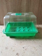 Fensterbank Gewächshaus