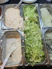 Salattheke 138cm, Dönertheke Saladette, 3 Türen, Klarglas, Schwarz