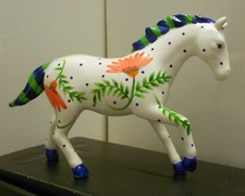 Schönes buntes Keramik PFERD als DEKO, unbenutzt, GUT!