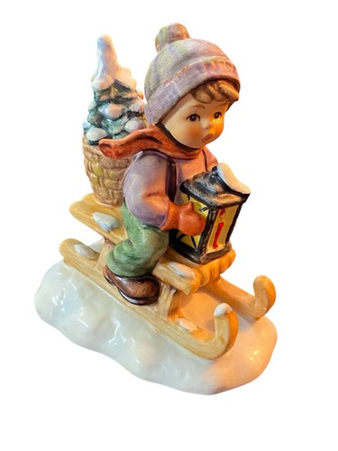 Goebel hummel figurine - hummel, 4”