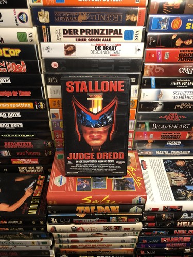 Judge dredd vhs pal - dredd, widescreen
