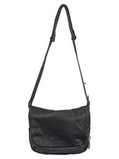 LIEBESKIND Damen Umhängetasche Schwarz Leder Elegant Klassisch 27x21 cm