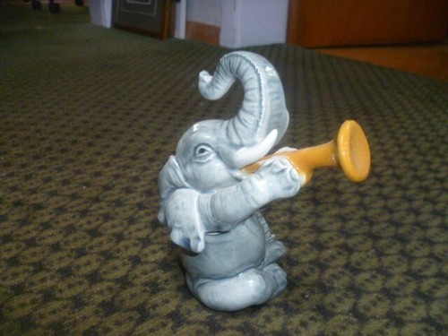 14849 goebel elefant mit - 14849/,