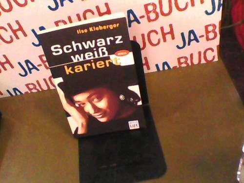 Schwarz-weiss-kariert