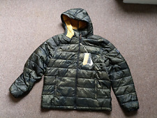 Abercrombie & Fitch, leichte